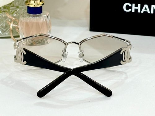 نظاره ماركة Chanel