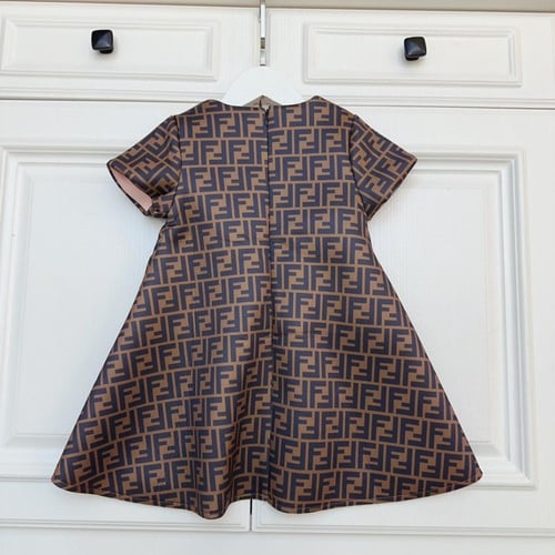 فستان ماركة Fendi