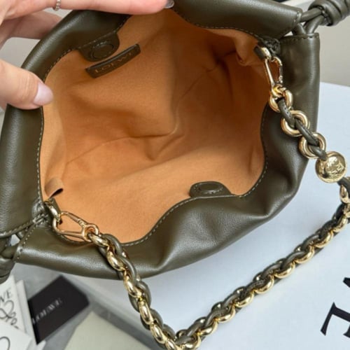 حقيبة نسائية ماركة Loewe