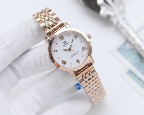 ساعة ماركة Omega