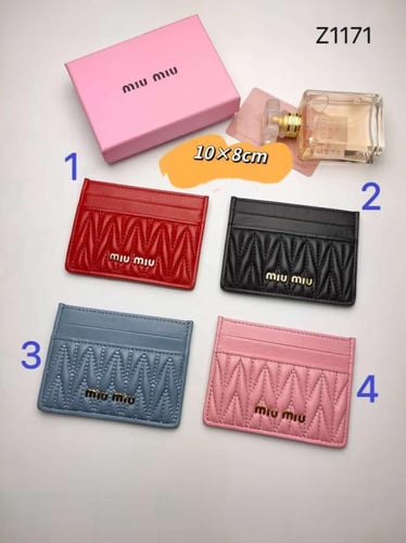 كارد ماركة Miumiu