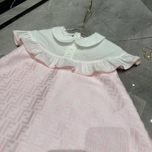 فساتين اطفال متنوعة ماركة Fendi
