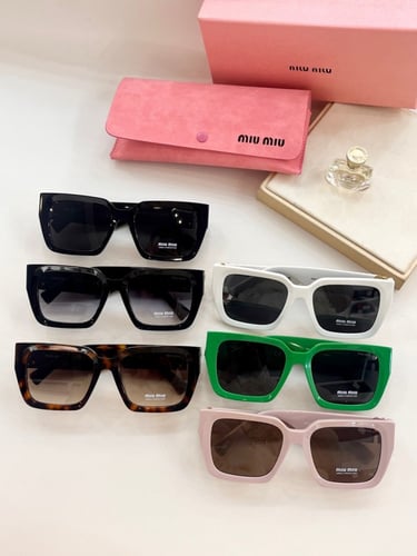 نظاره ماركة Miumiu