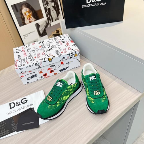 حذاء ماركة D&G