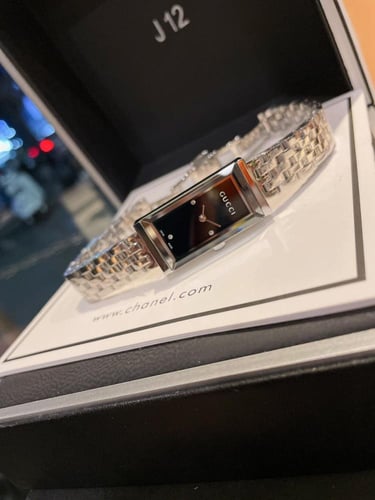 ساعة نسائية ماركة Gucci