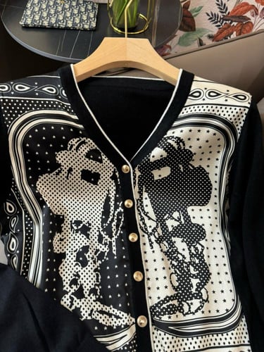 سويتر ماركة Hermès