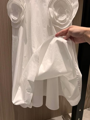 فستان ماركة Valentino