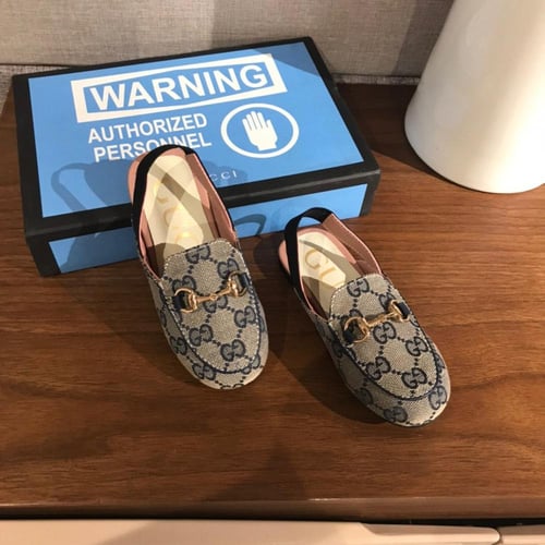 حذاء اطفال ماركة Gucci