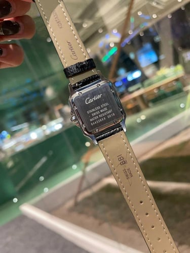 ساعة نسائية ماركة Cartier