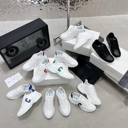 حذاء ماركة Celine