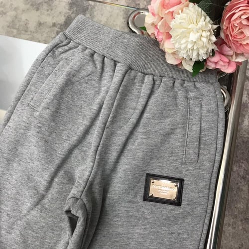 طقم اطفال ماركة D&G