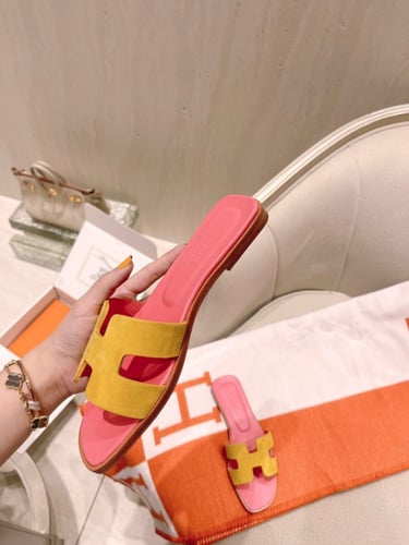 حذاء نسائي ماركة Hermès