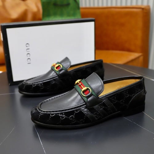 حذاء رجالي ماركة ‏Gucci