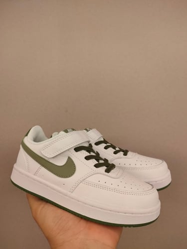 حذاء اطفال ماركة Nike