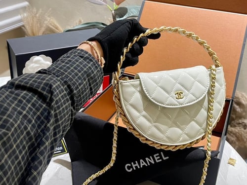 شنطة نسائية ماركة Chanel