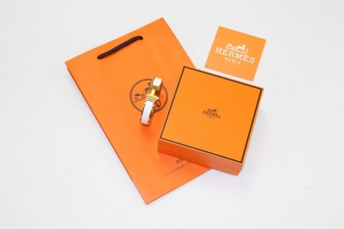 اسورة ماركة Hermès