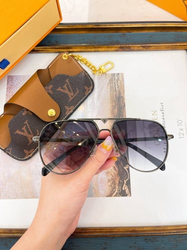 نظارات ماركة LV