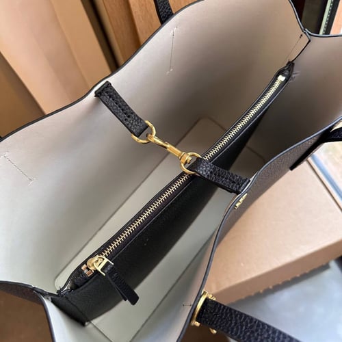 شنطة نسائية ماركة ‏Tory burch