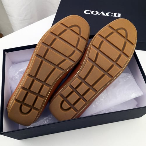 حذاء رجالي ماركة Coach