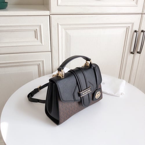 شنطة نسائية ماركة MK