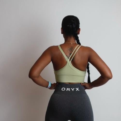 صدرية رياضية - تفاحي