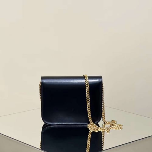 شنطة CLASSIQUE TRIOMPHE