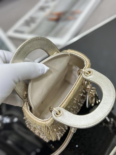 Dior 12 x 10.2 x 5CM