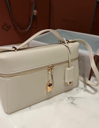 Loro Piana 27*10*16cm