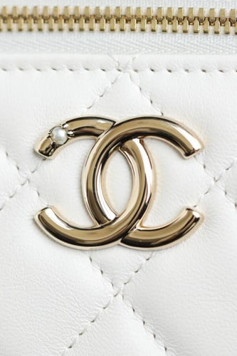 Chanel 24s 16x8x10cm