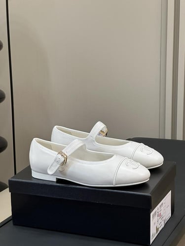 Chanel size 35-41