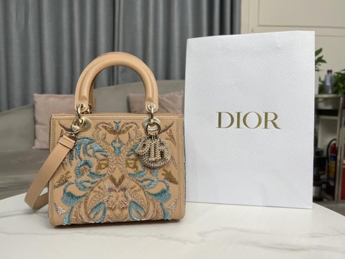 Dior Lady 24 x 20 x 11cm