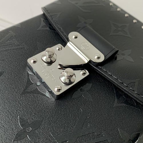 Camera Box 12.5 x 17 x 7