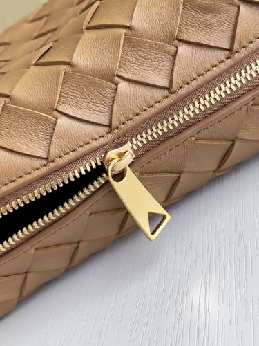 BV Woven crossbody bag 17*10*6cm