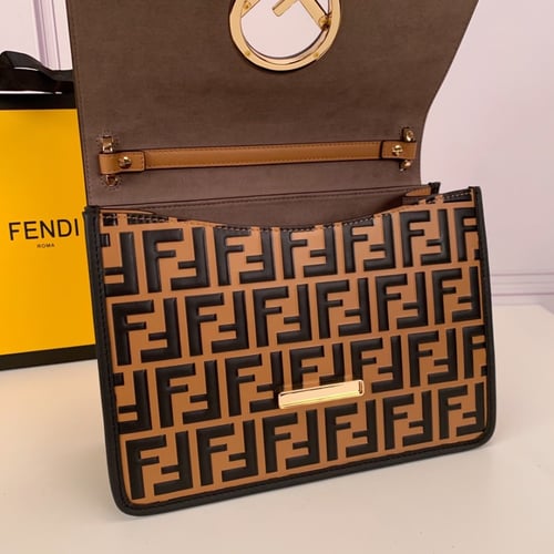 Fendi 25x18x10cm