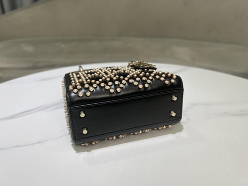 Dior Lady 17 x 15 x 7cm