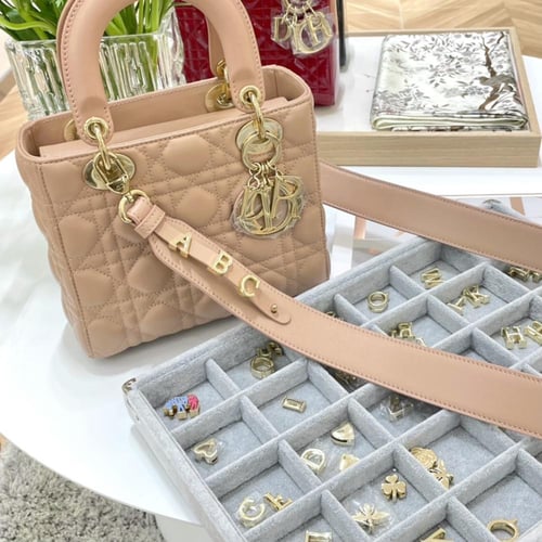 Dior CD sheepskin 20*17*8