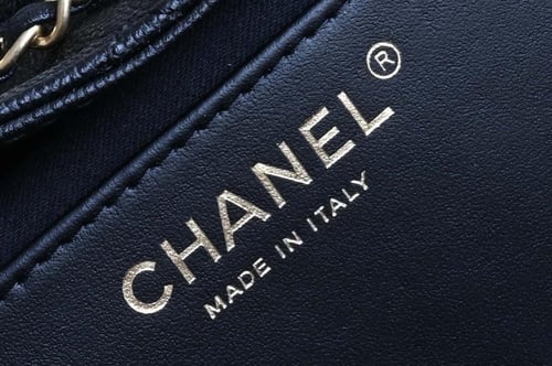 شنطة شانيل hobo 25c مقاس 30 سم Medium