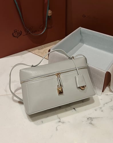 Loro Piana 27*10*16cm