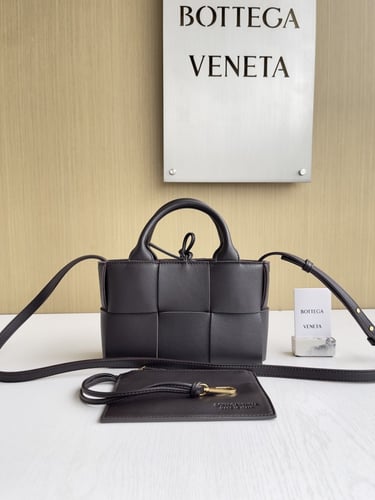 BV Tote mini 20*13*7CM