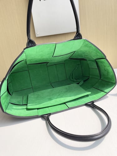 BV Large Tote bag 47*33*13CM