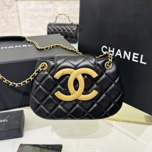 Chanel 24c 21x14x5cm