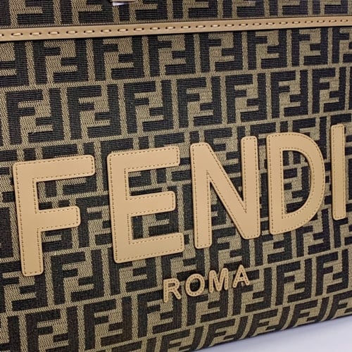 Fendi 35x31x17cm