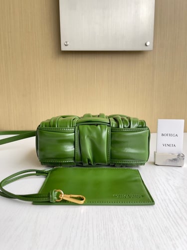 BV Pleated Mini Tote Bag 20*7*13CM