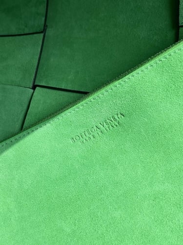 BV Large Tote bag 47*33*13CM