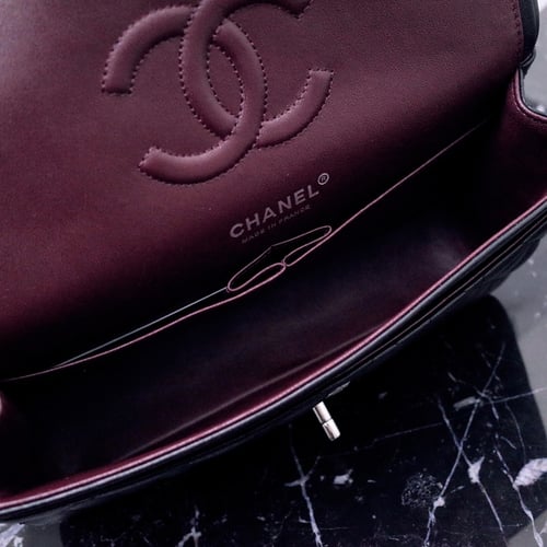 Chanel 25.5x15.5x5.5cm