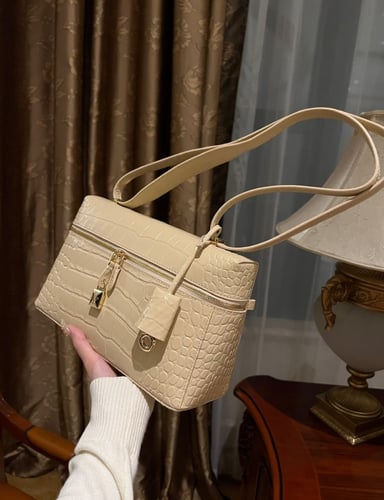 Loro Piana 27*10*16cm