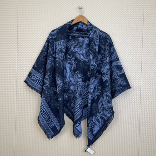 Di0r Jungle shawl 140*140cm 90% wool 10 cashmere