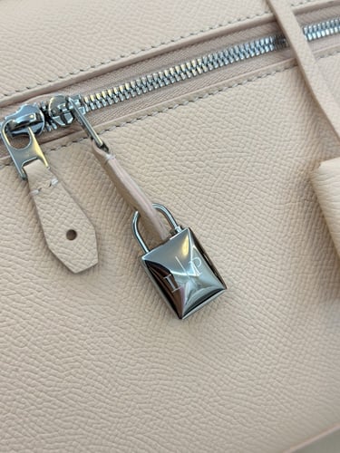 Loro Piana 27*10*16cm