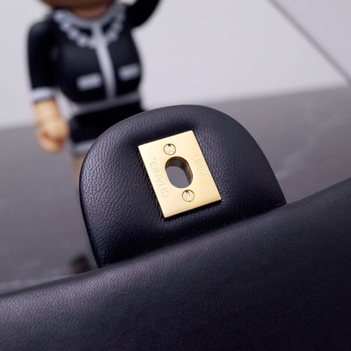 Chanel 25.5x15.5x5.5cm