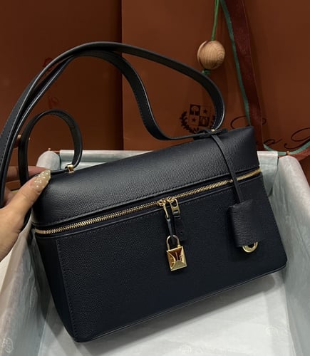 Loro Piana 27*10*16cm